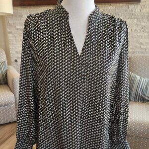 Banana Republic Long Sleeve French Cuff Blouse Size Medium